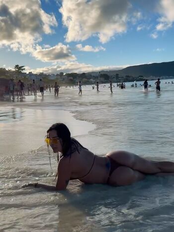 Larissa Riquelme