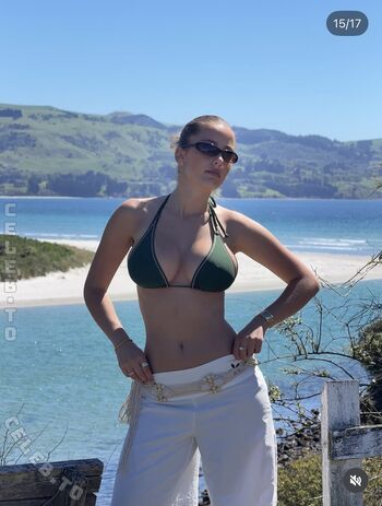 Full leaked Lauramjj private onlyfans photo