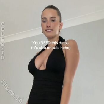 Full leaked Lauramjj private onlyfans photo