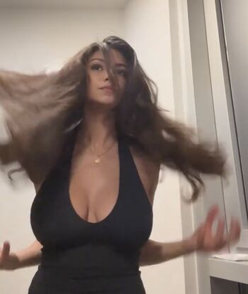 Full leaked Laynalazar page private onlyfans photo