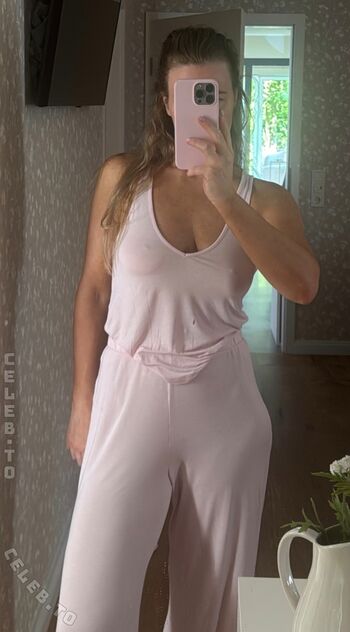 Full leaked Lea rosenboom private onlyfans photo