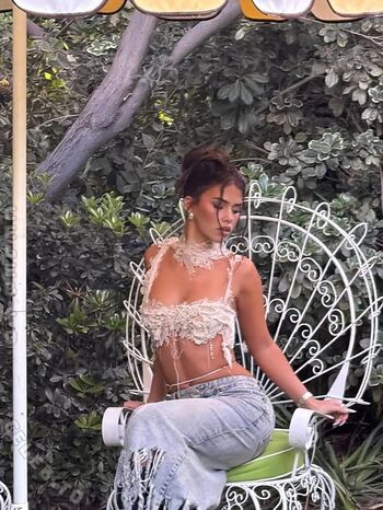 Full leaked Leah halton private onlyfans photo