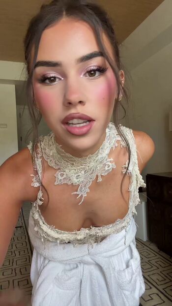 Full leaked Leah halton private onlyfans photo