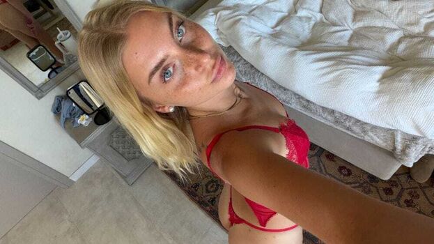 Full leaked Lia engel private onlyfans photo