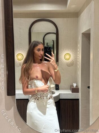 Full leaked Lillian phillips private onlyfans photo