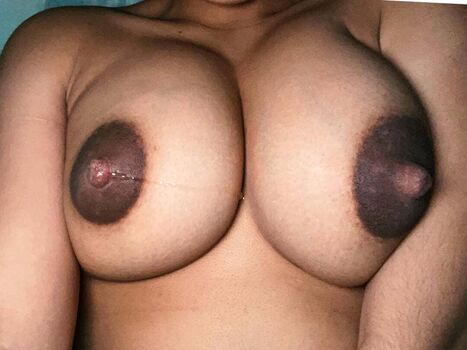 Full leaked Lilmilkybun private onlyfans photo