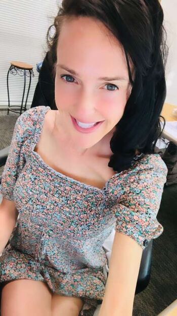 Full leaked Lilrosiedoll private onlyfans photo