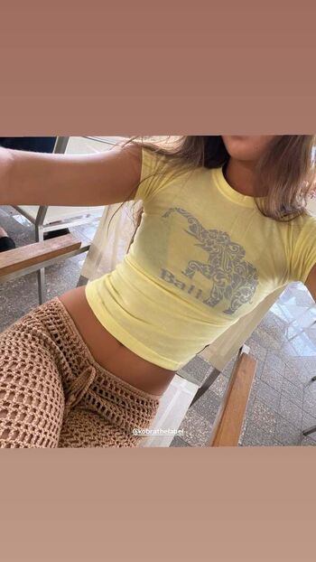 Full leaked Lily chee private onlyfans photo