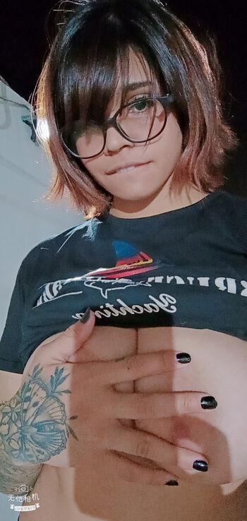 Full leaked Limonemiel page private onlyfans photo