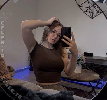 Full leaked Lina klein private onlyfans photo