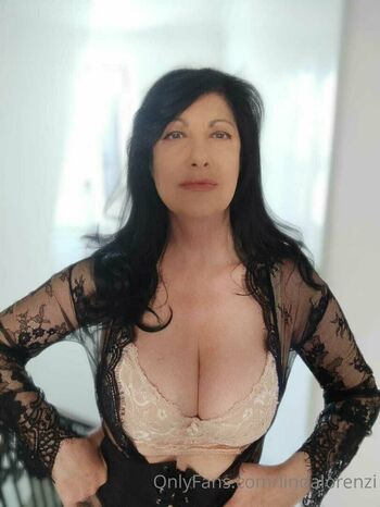 Full leaked Linda lorenzi page private onlyfans photo