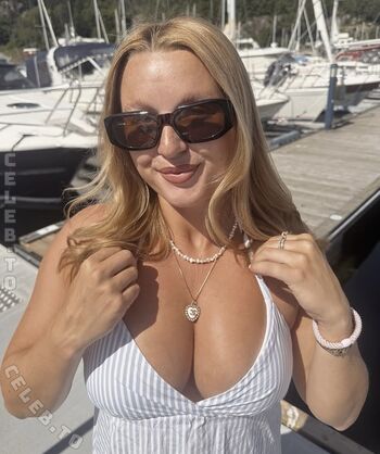 Full leaked Linn orderud private onlyfans photo