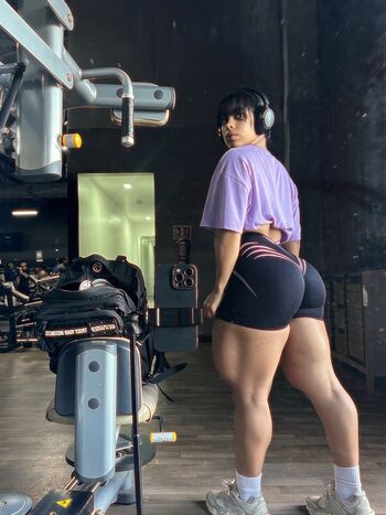 Full leaked Linnnna private onlyfans photo