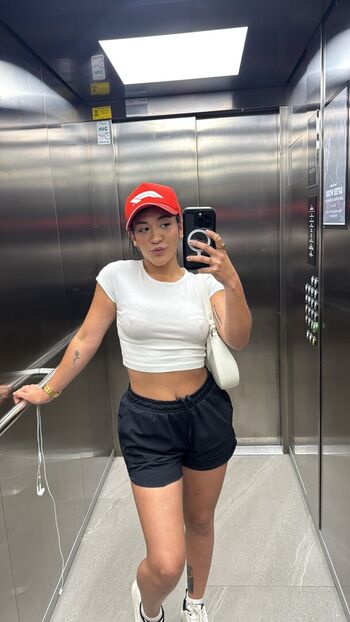 Full leaked Lionsonatrain private onlyfans photo