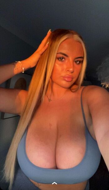 Full leaked Liv jones private onlyfans photo