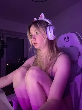 Full leaked Livialachowski private onlyfans photo