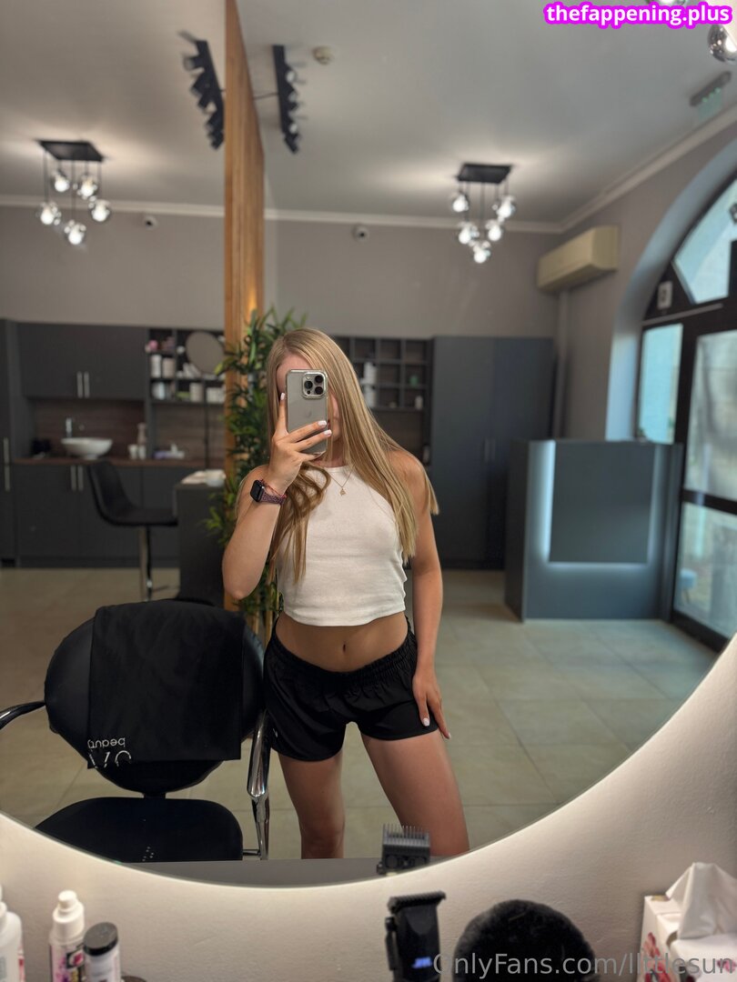 llttlesun Фото оголеного OnlyFans #1