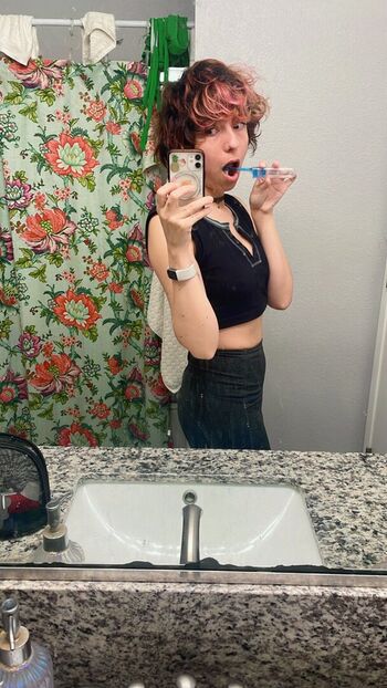 Full leaked Lokeigh private onlyfans photo