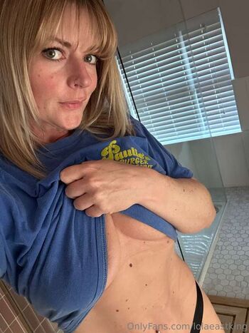 Full leaked Lola eastking private onlyfans photo