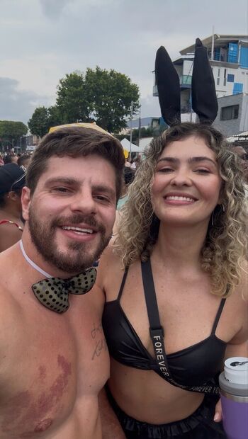 Full leaked Luar casal private onlyfans photo