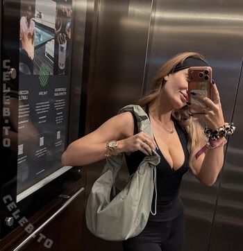 Full leaked Luna rabea private onlyfans photo