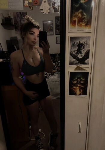 Full leaked Luuucy private onlyfans photo