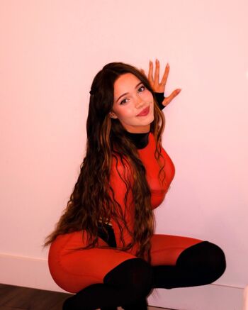 Full leaked Lydiaviolet private onlyfans photo