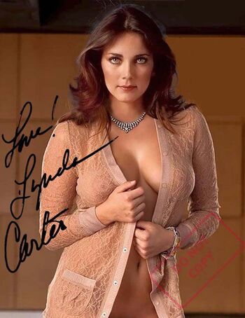 Full leaked Lyndacarter private onlyfans photo