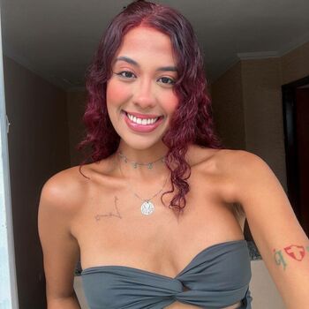 Full leaked Magrinha siliconada private onlyfans photo