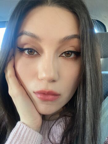Full leaked Mailinh page private onlyfans photo