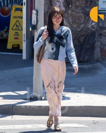 Full leaked Maisie williams private onlyfans photo