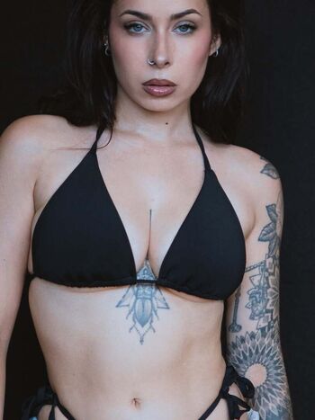 Full leaked Manon nadolny private onlyfans photo