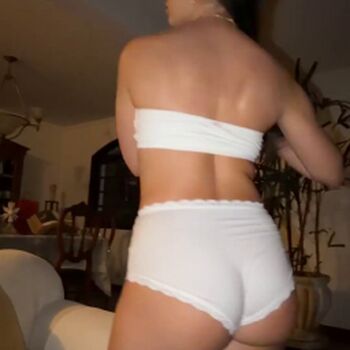 Full leaked Mariagemeaoficial page private onlyfans photo