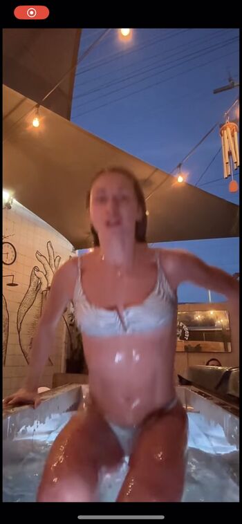 Full leaked Marietrent private onlyfans photo