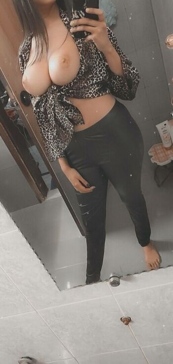 Full leaked Maryam ahmed private onlyfans photo