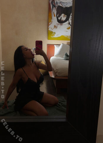 Full leaked Maryscrib private onlyfans photo
