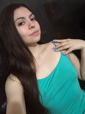 Mia Basanes