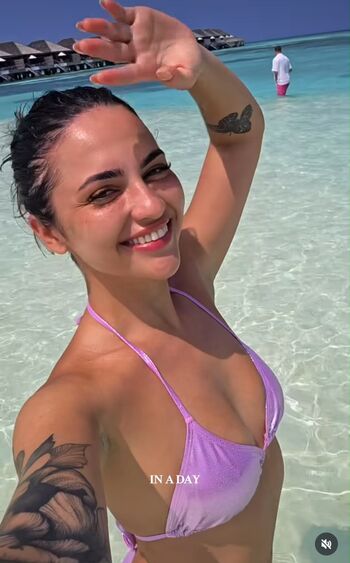 Full leaked Miaxmon private onlyfans photo