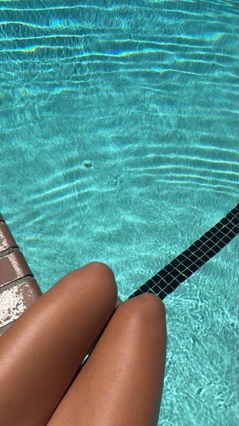 Full leaked Mikaelachavezt private onlyfans photo