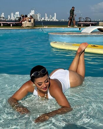 Full leaked Milagro flores page private onlyfans photo
