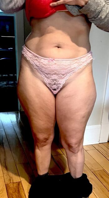 MilfWife51