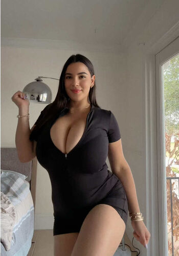 Full leaked Mimi private onlyfans photo