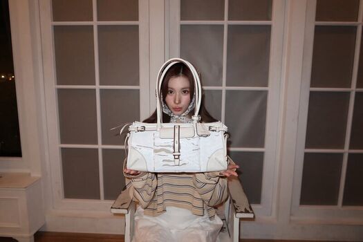 Full leaked Minatozaki sana private onlyfans photo