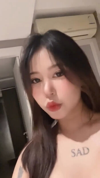 Full leaked Miniworldz private onlyfans photo