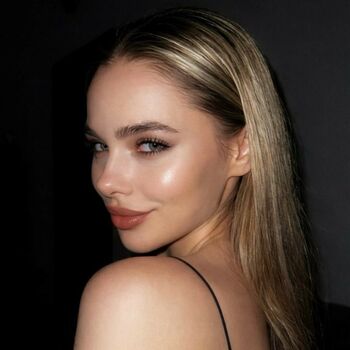 Full leaked Mira levels private onlyfans photo