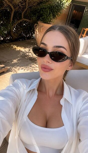 Full leaked Mira levels private onlyfans photo