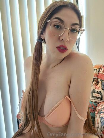 Full leaked Miruzha private onlyfans photo