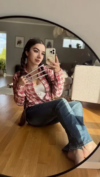 Full leaked Miss mikkaa private onlyfans photo