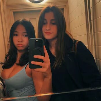 Full leaked Mneme private onlyfans photo