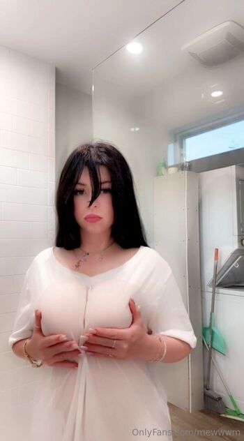 mollymew2